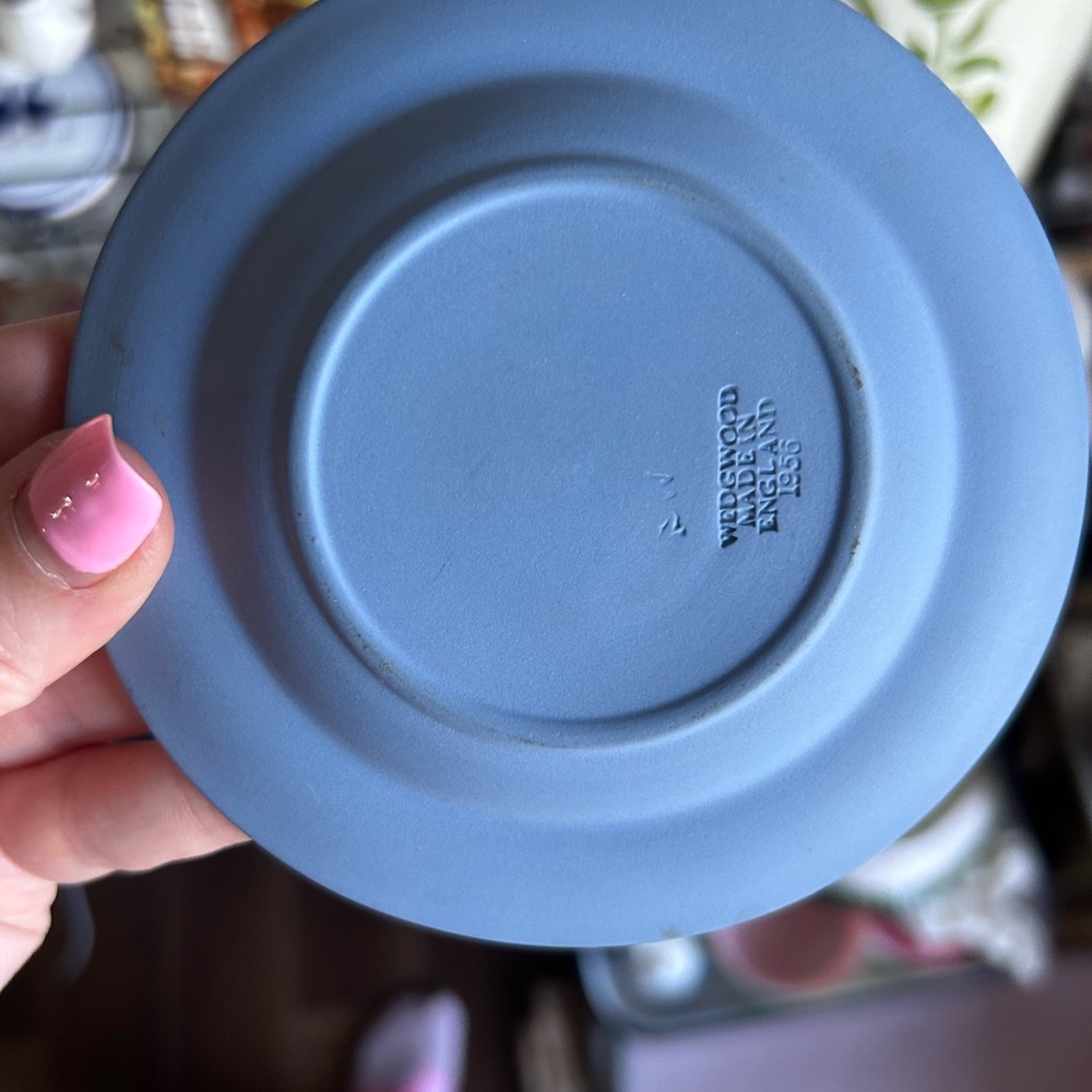 Wedgwood Jasperware Blue - Picture 4 of 4
